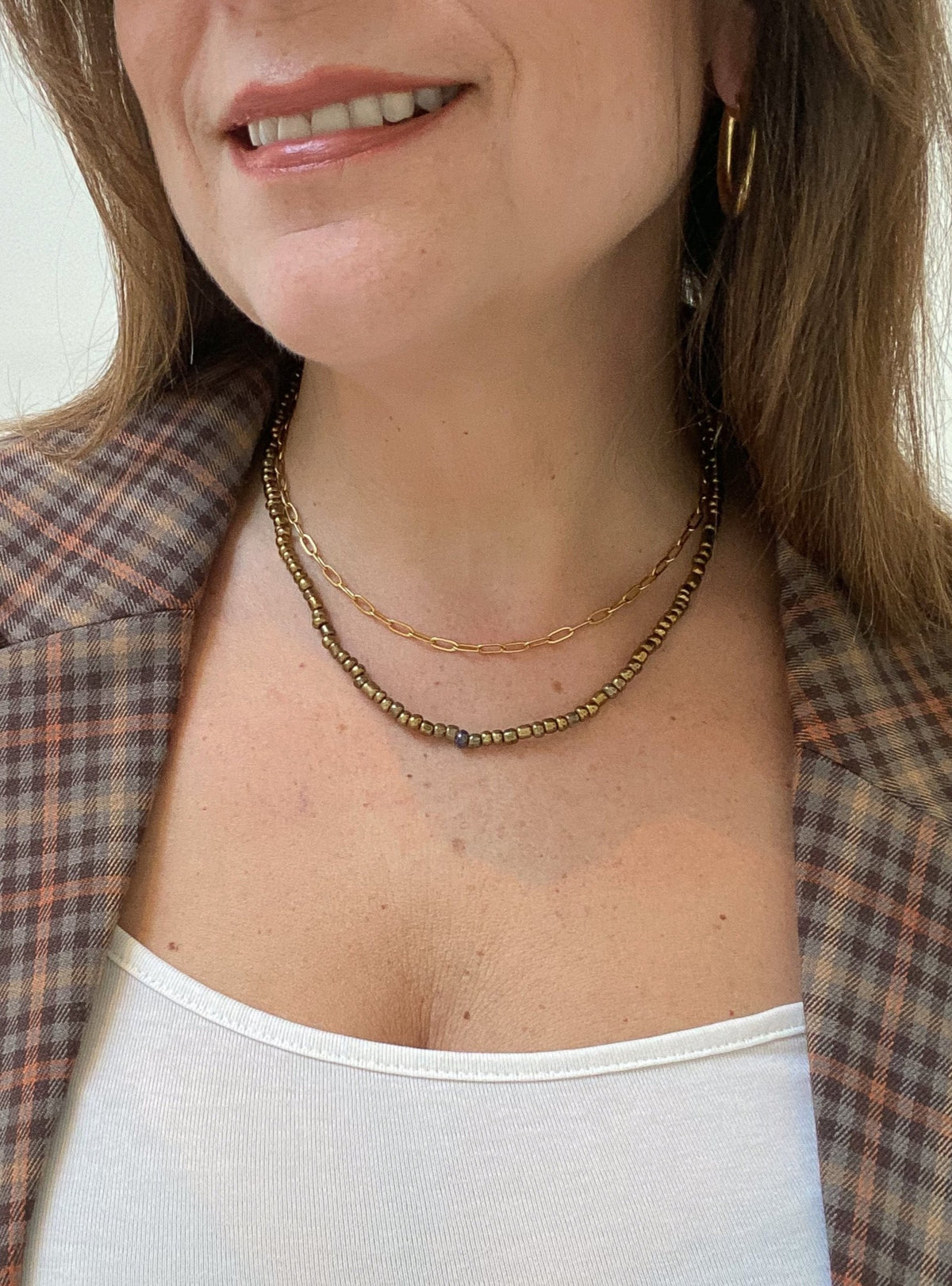 Double strand necklace